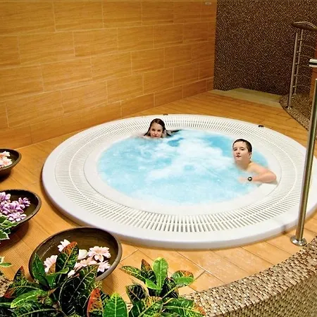 Ośrodek wypoczynkowy Dolina Leśnicy Ski&spa *