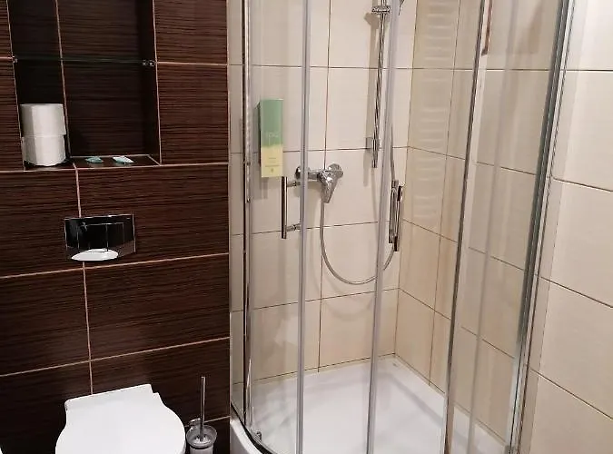 Dolina Lesnicy & * ブレンナ