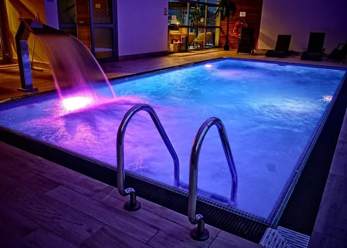 Dolina Lesnicy & リゾート *