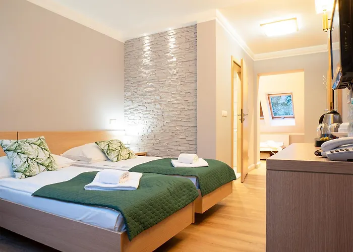 Dolina Lesnicy & אתר נופש ברנה