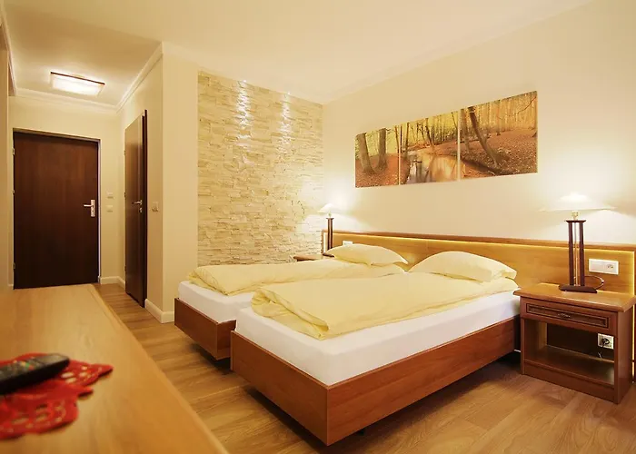 Dolina Lesnicy & * ברנה