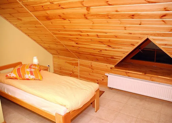 Dolina Lesnicy & * ברנה