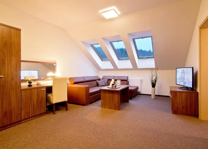 Resort Dolina Lesnicy & *