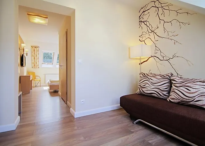 Dolina Lesnicy & * ברנה